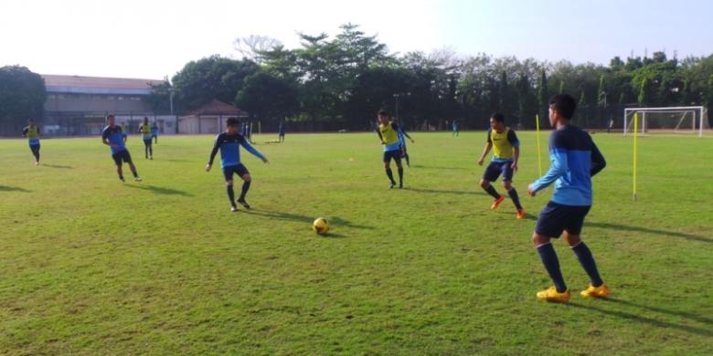 20140903_133226_tim-nasional-indonesia-u19-berlatih.jpg
