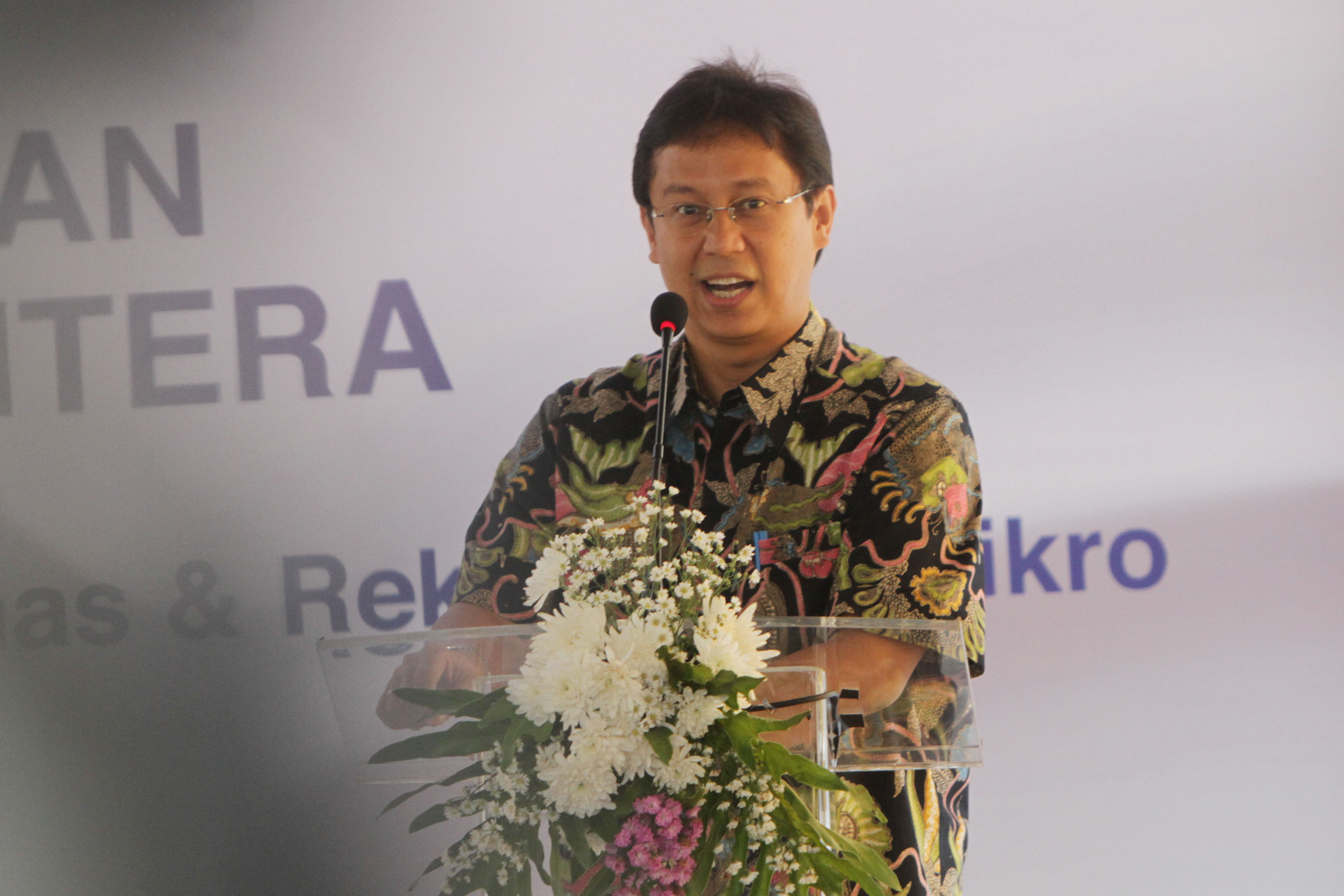 20140929_214550_bank-mandiri-luncurkan-layanan-mikro-mandiri-sejahtera.jpg