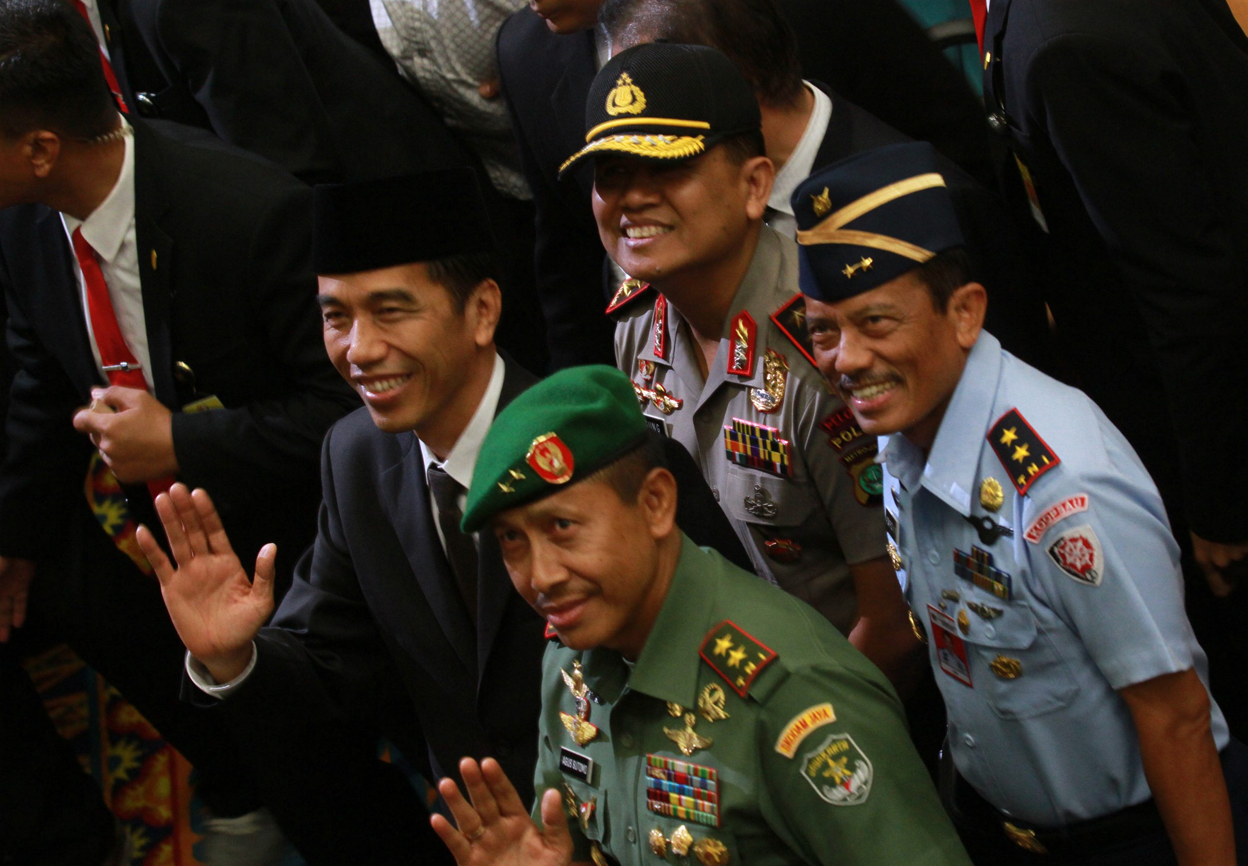 20141003_111428_jokowi-mengundurkan-diri-dari-gubernur-dki-jakarta.jpg
