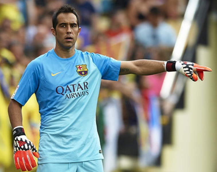 20141005_003033_claudio-bravo-geserlagi.jpg