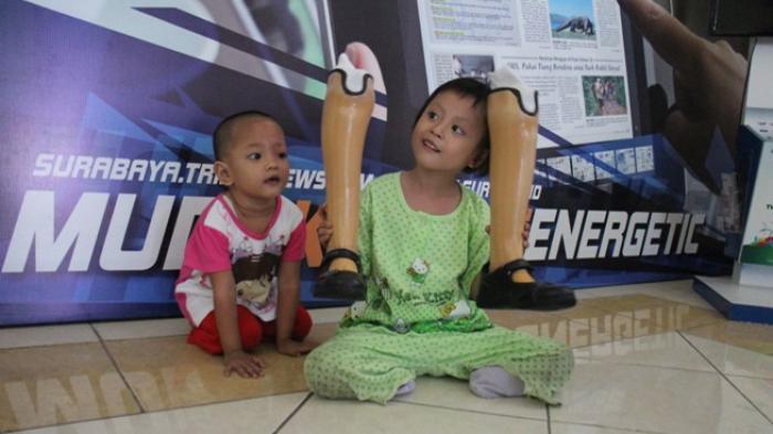 Tomboy, Elda Tak Sabar Bermain Bola Lagi