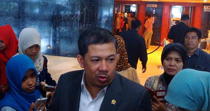 20141028_131321_wakil-ketua-dpr-ri-fahri-hamzah.jpg