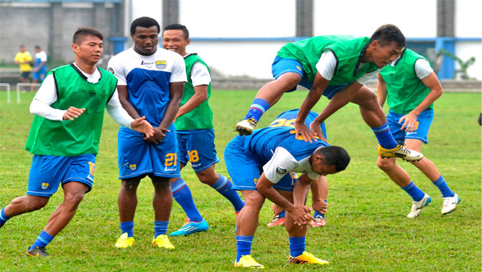 20141029_124232_tony-sucipto-dan-firman-utina.jpg
