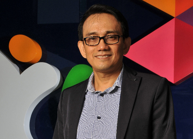 20141030_091520_presiden-direktur-xl-hasnul-suhaimi-yes.jpg