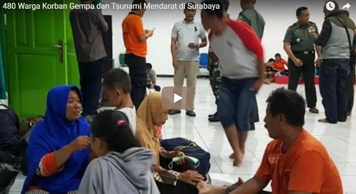 480-warga-korban-gempa-dan-tsunami-mendarat-di-surabaya_20181005_135510.jpg