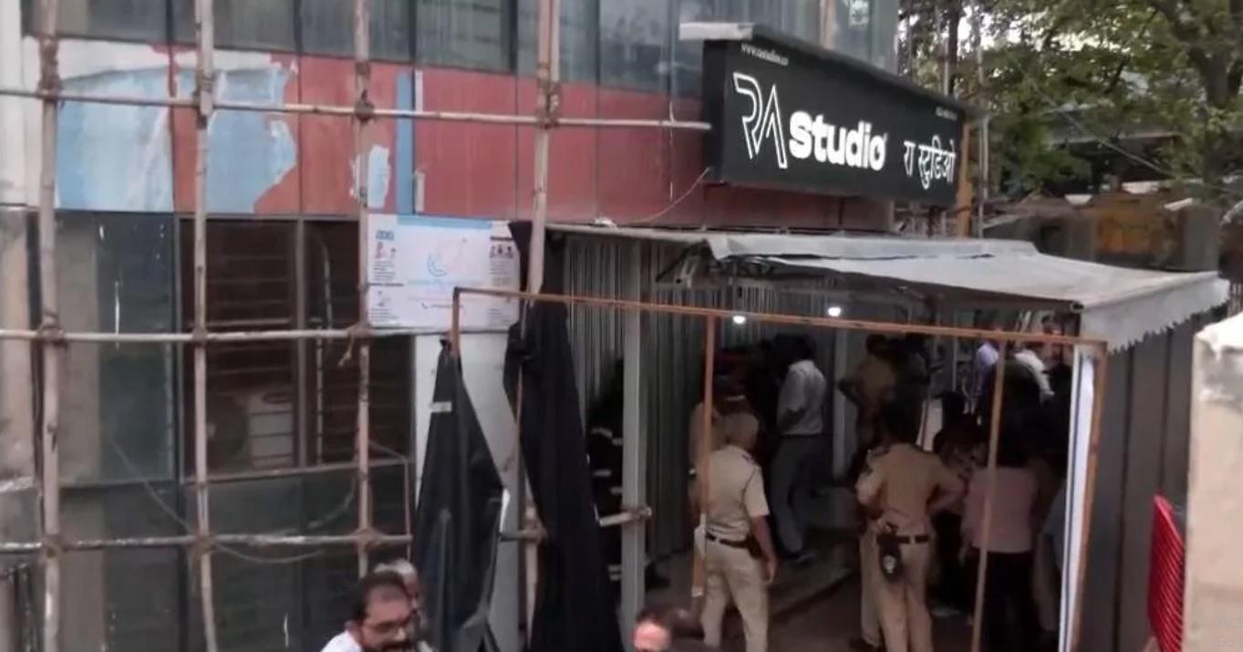 Pria India Sandera 17 Anak di Sekolah Akting