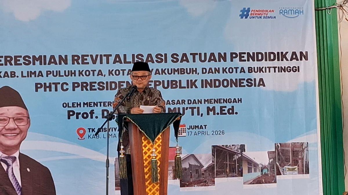 Abdul-Muti-peresmian-revitalisasi-di-Kampus-SD-Muhammadiyah-Fullday-Sarilamak.jpg