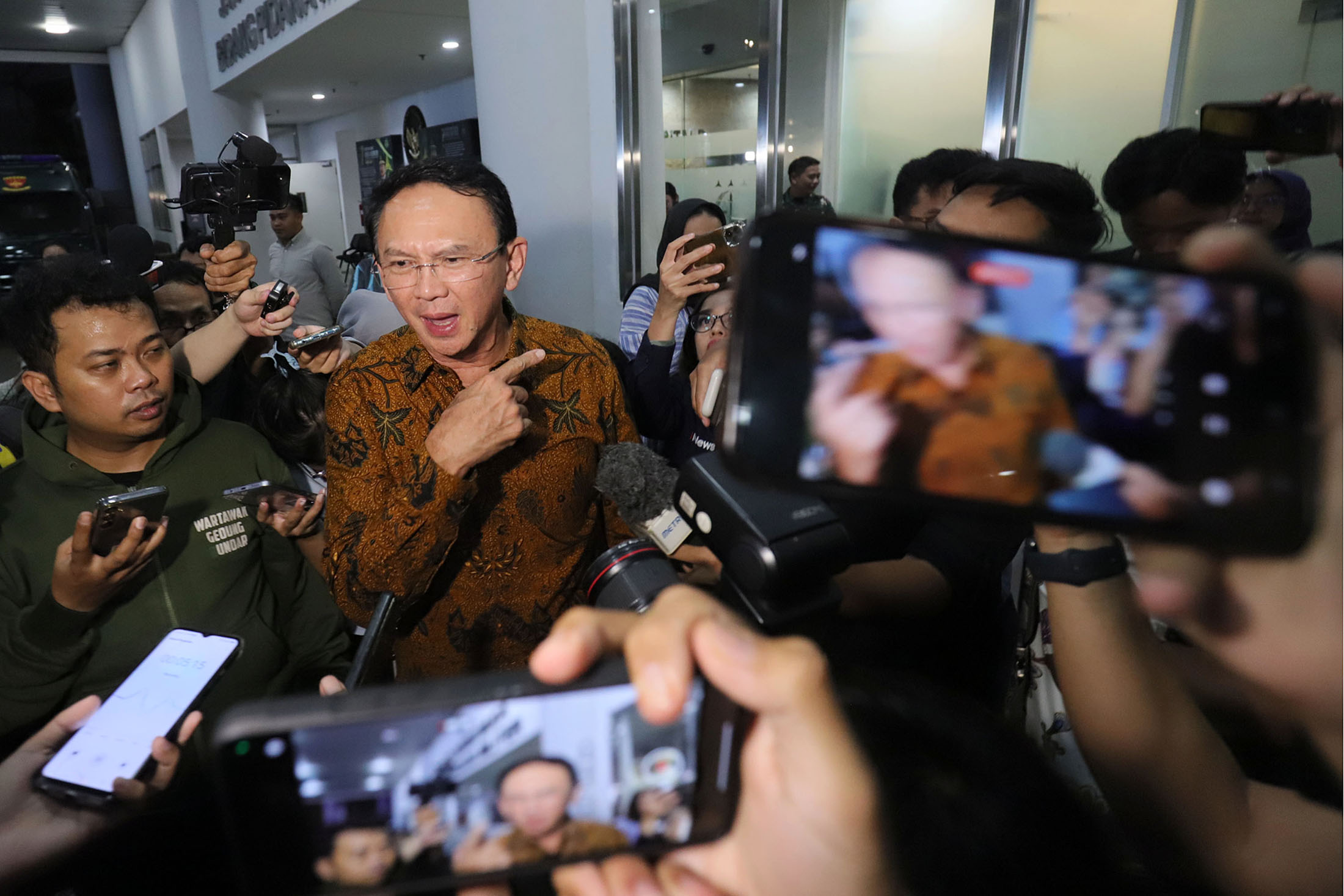 Ahok Tak Setuju Keinginan Prabowo Tanam Sawit di Papua, Khawatir Bencana Sumatra akan Terulang