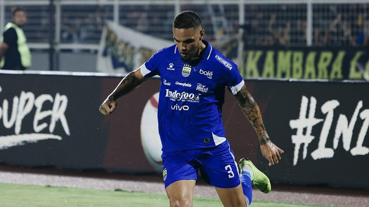 Persib Kehilangan Layvin Kurzawa karena Cedera, Bojan Hodak Sebut Gegara Jadwal Padat