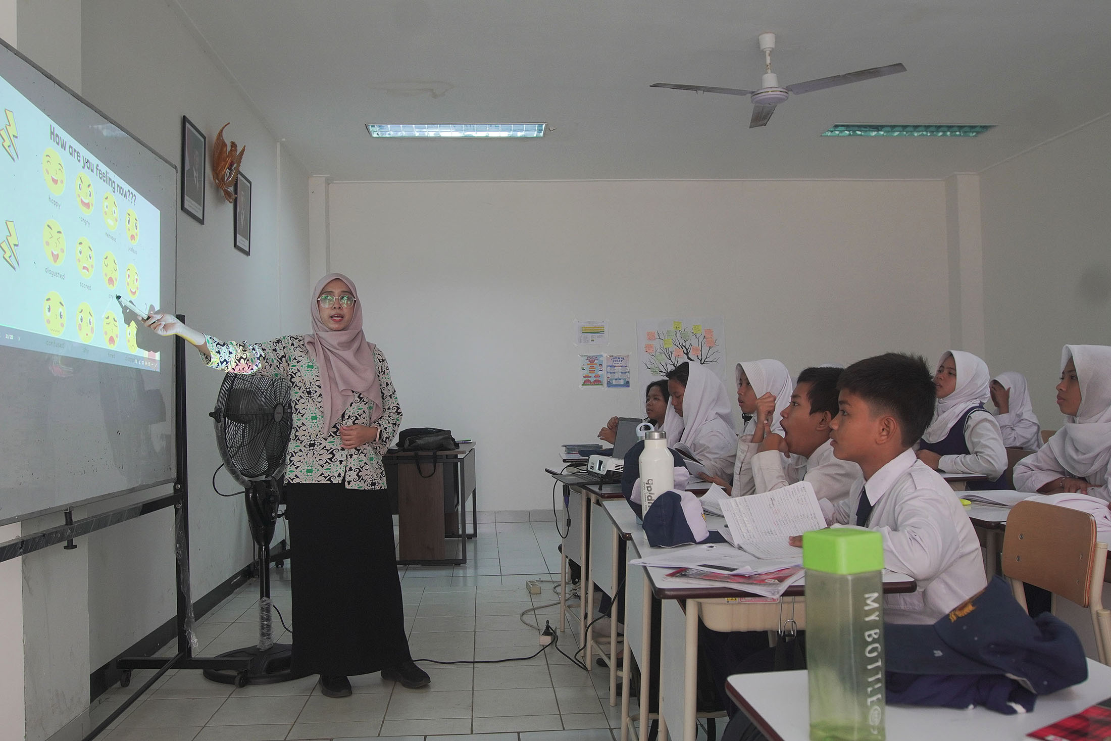 Kunci Jawaban PKN Kelas 7 Halaman 61: Uji Kompetensi 2.1 tentang Norma dan Sanksi