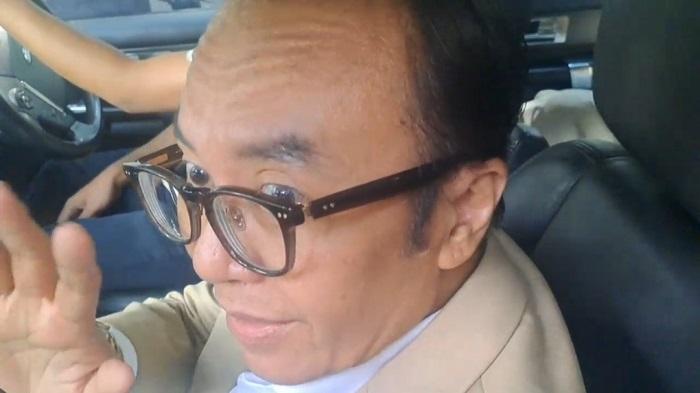 Ade Tya Jelaskan soal Dugaan Pengancaman oleh Mantan Kekasih Ari Lasso