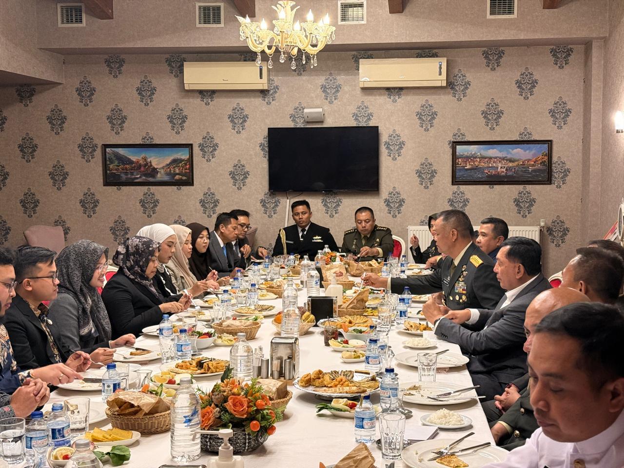 PPI TURKI - Audiensi Pelajar Indonesia (PPI) Turki bersama Kementerian Pertahanan Republik Indonesia di Ankara pada Jumat, 09 Januari 2026.