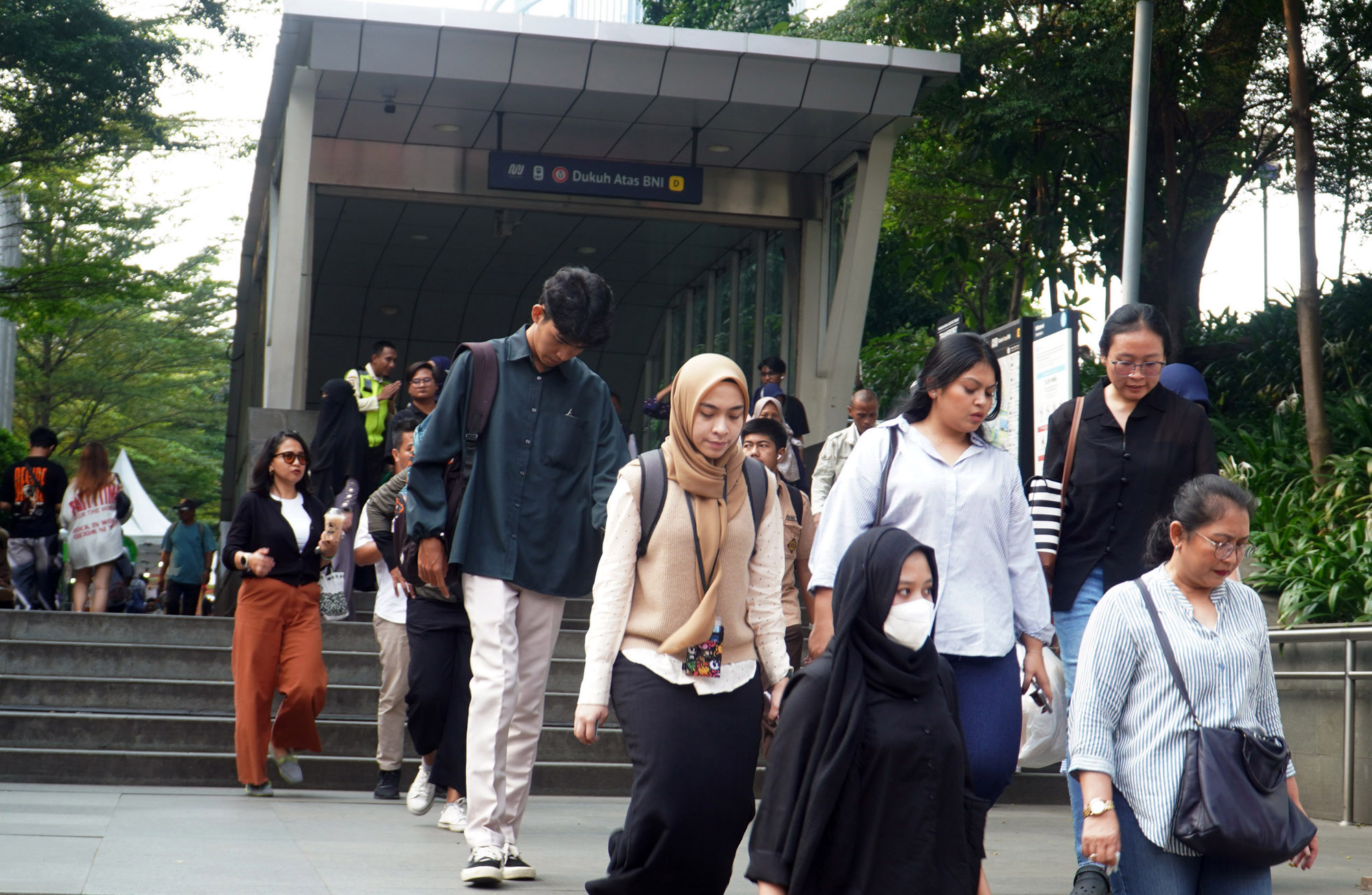 10 UMP 2026 Tertinggi di Indonesia, DKI Jakarta Masih Teratas, Papua & Bangka Belitung Menyusul