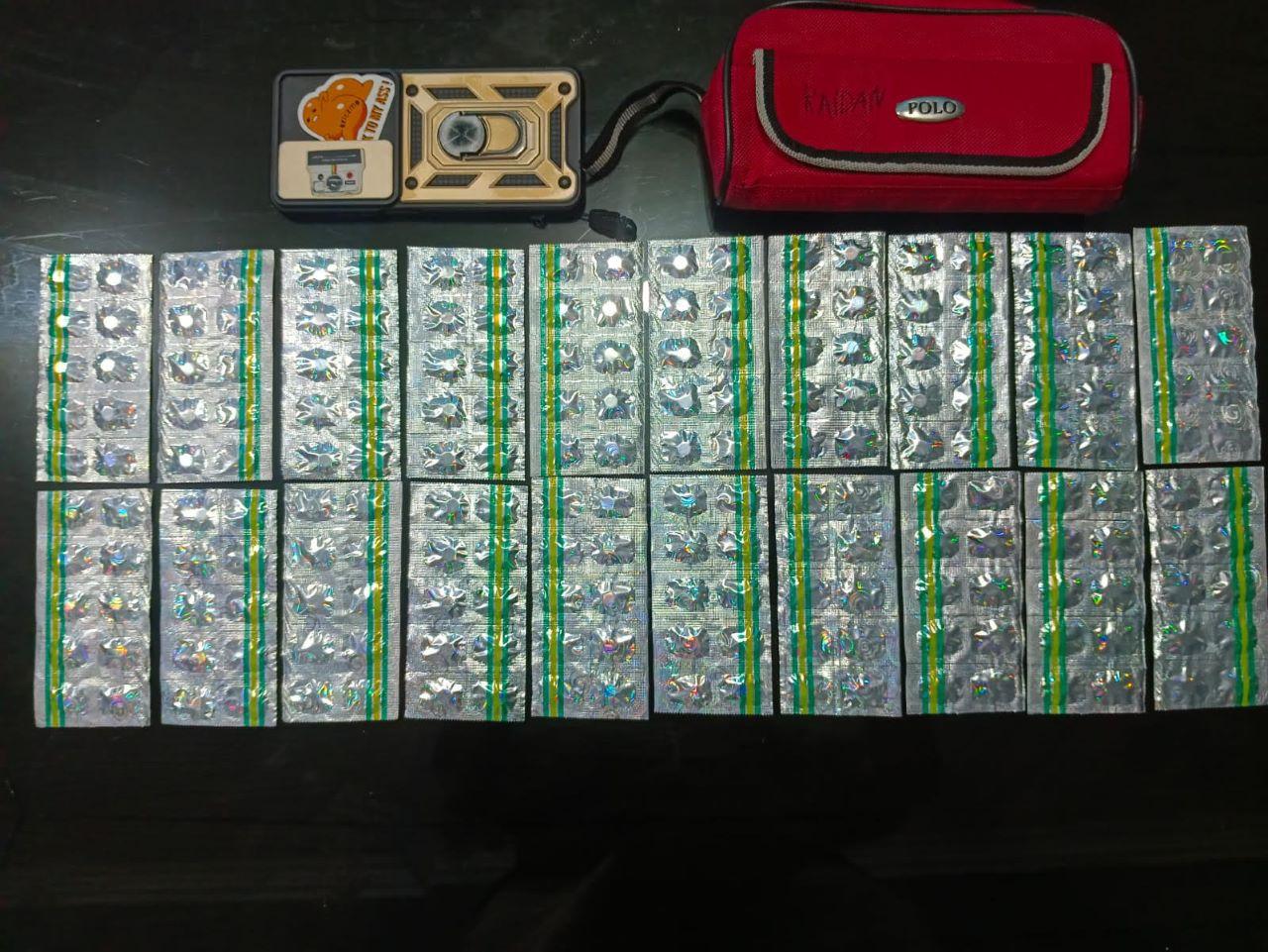 Barang-bukti-tramadol-disita-dari-pengungkapan-kasus-di-Jatiuwung-Kota-Tangerang.jpg