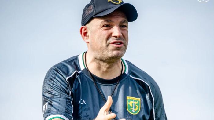 Ujian Bernardo Tavares di Laga Debut, Persebaya Surabaya Tantang Malut United