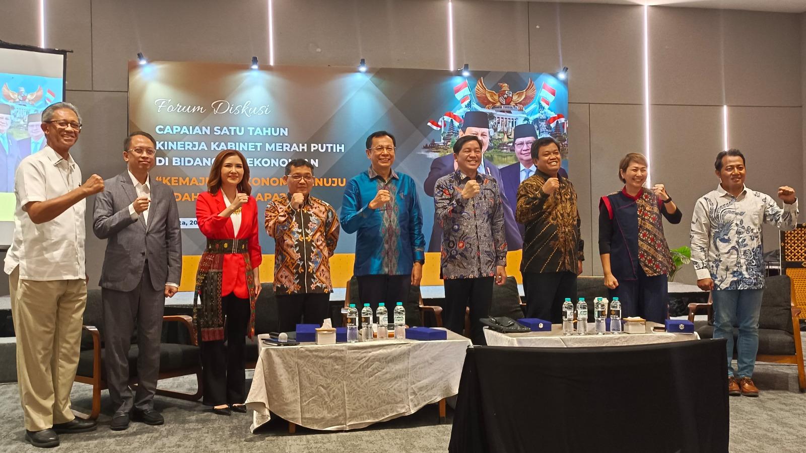 Capaian-Satu-Tahun-Kinerja-Kabinet-Merah-Putih-di-Bidang-Perekonomian-di-Gambir.jpg