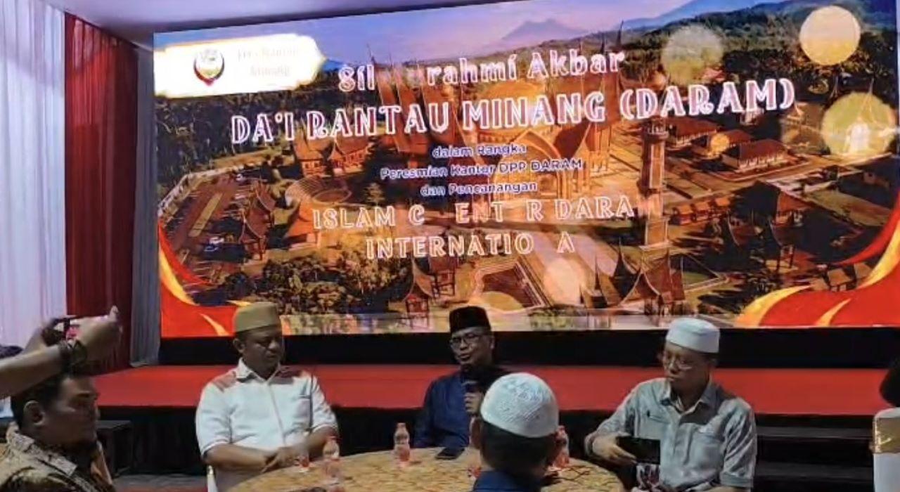 DPP-Daram-mencanangkan-pembangunan-kawasan-terpadu-Islamic-Center-serta-masjid.jpg