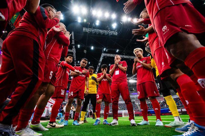DUKUNG-MBG-Skuat-timnas-Indonesia-yang-tengah-berlaga.jpg
