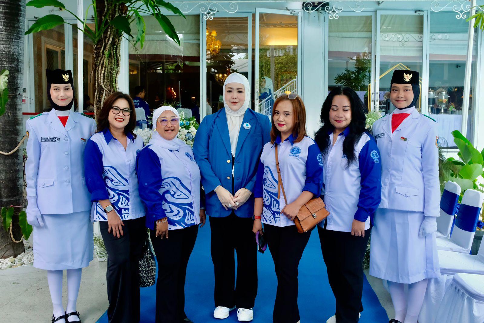 Angelique Verina Nahkodai Dekrafmi, Dorong Kolaborasi Ekonomi Kreatif Anak Muda