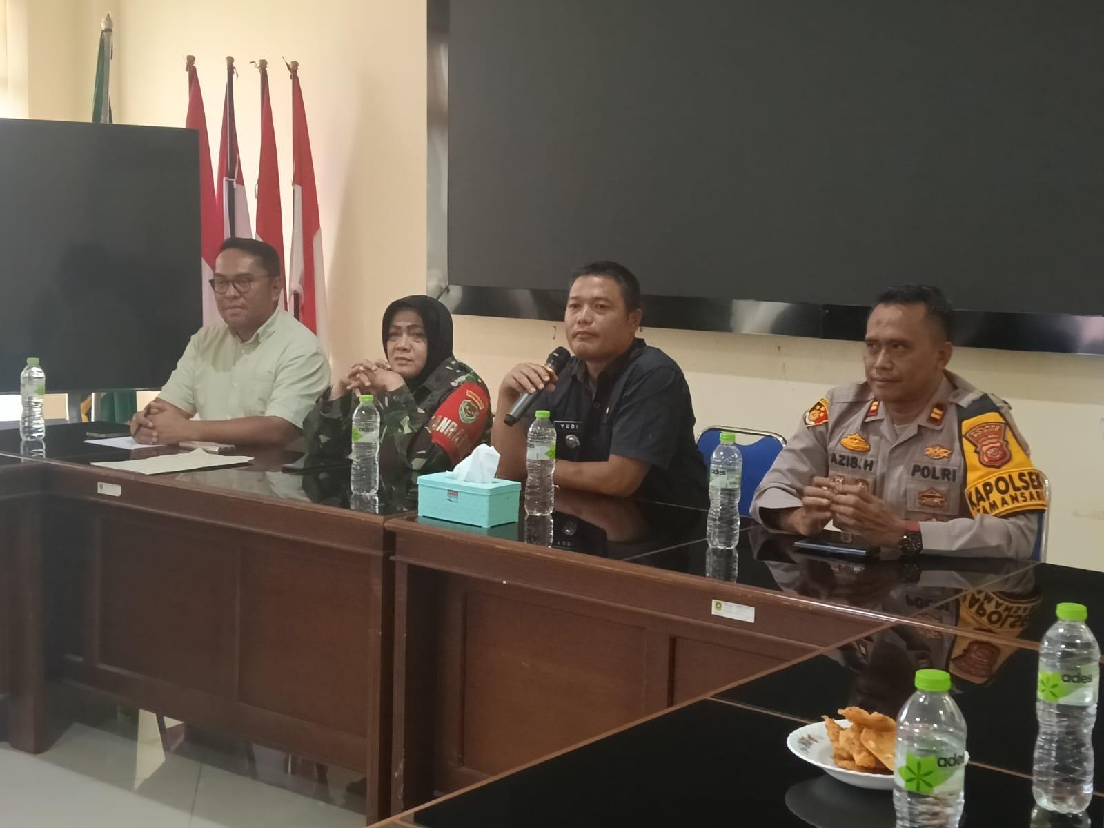 Dialog PMC dan Penggarap Lahan Sukajaya, Camat Tamansari Tekankan Pentingnya Kondusivitas