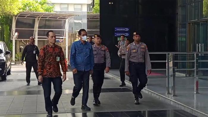 Edison-Bupati-Muara-Enim-Edison-Tiba-di-KPK.jpg