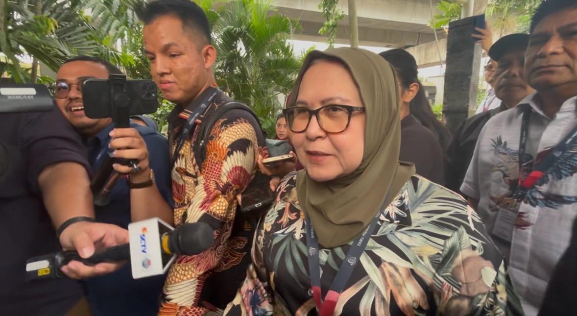 Elza-Syarief-kuasa-hukum-sonny-sonjaya.jpg