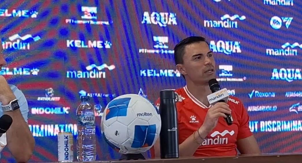 Emil-Audero-Kiper-Timnas-Indonesia-konferensi-pers-usai-laga-3-0-atas-Oman.jpg