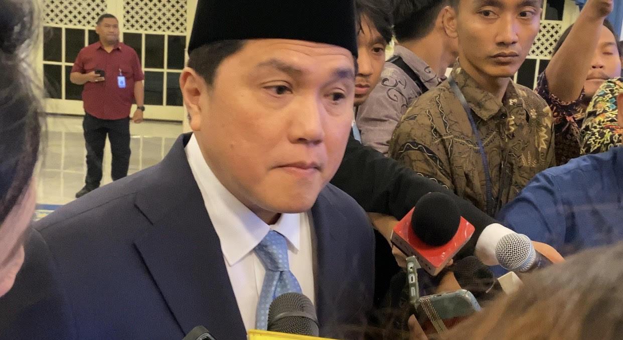 Erick-Thohir-usai-dilantik-Menpora-oleh-Presiden-Prabowo-Subianto-di-Istana-Negara.jpg