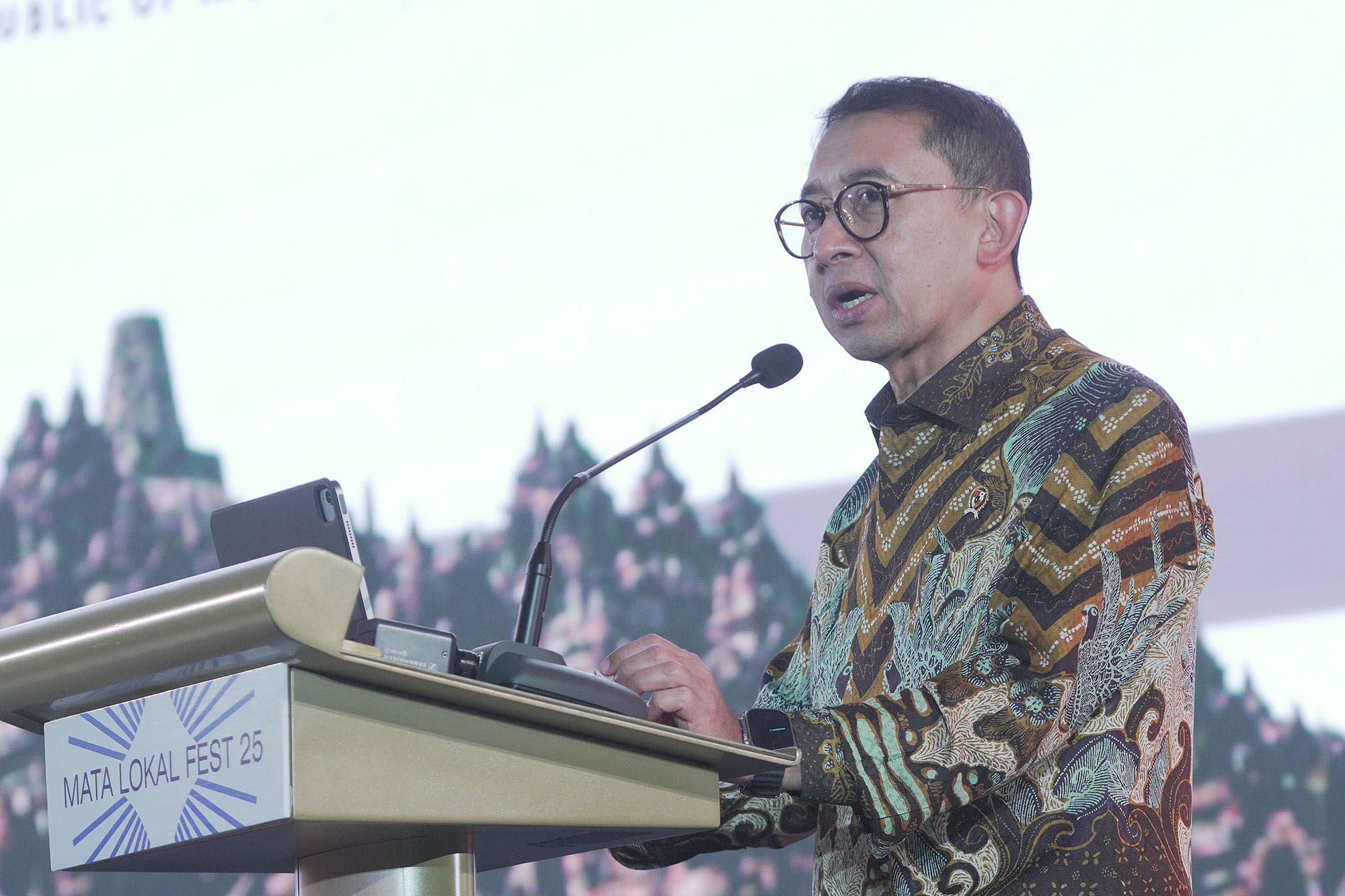 Fadli-Zon-Hadiri-Mata-Lokal-Fest-2025_20250509_071623.jpg
