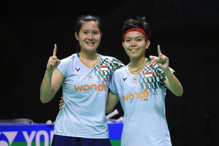 Ganda-Putri-Indonesia-Lanny-Tria-MayasariSiti-Fadia-Silva-Ramadhanti-berselebrasi.jpg