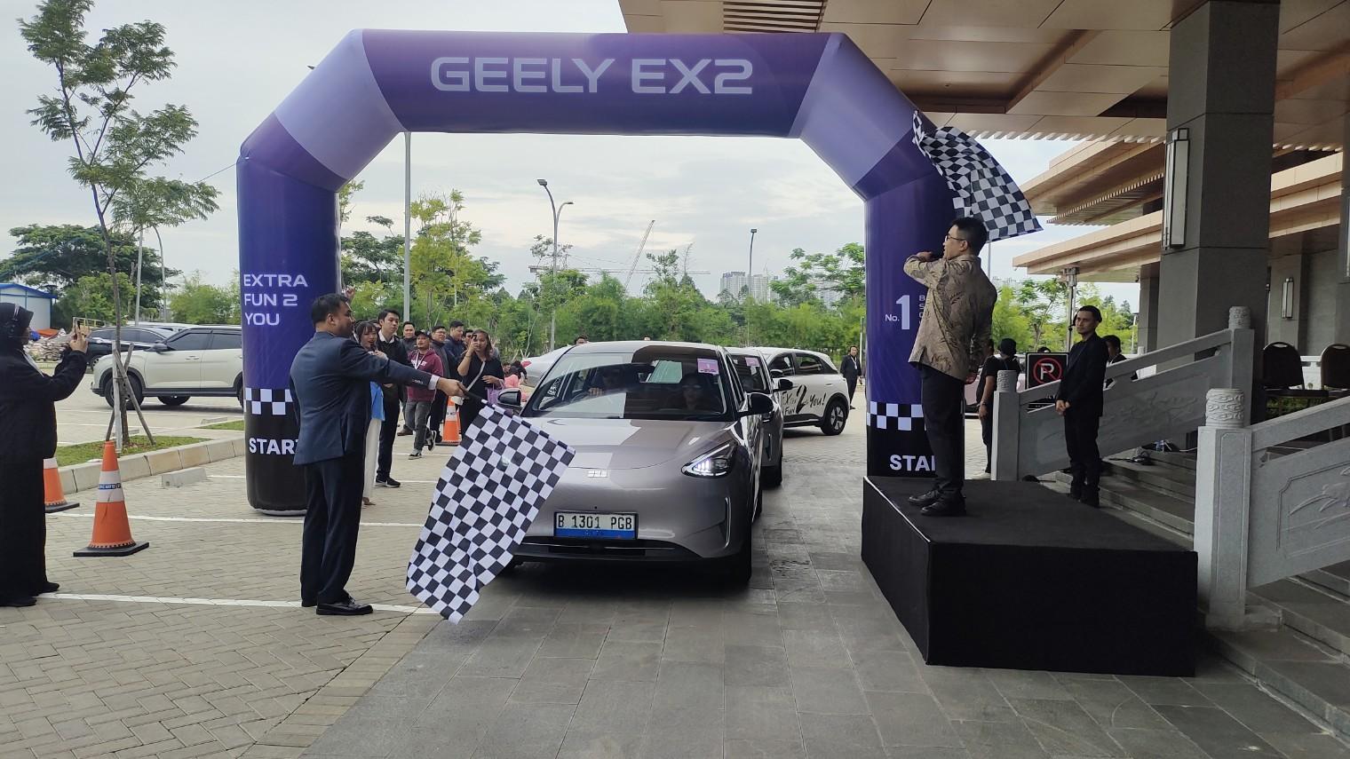 Geely-EX2-yang-dipamerkan-dalam-Media-Gathering-di-PIK-2.jpg