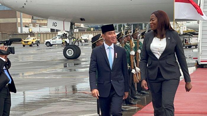 Gibran-Rakabuming-melakukan-kunjungan-kerja-ke-Afrika-Selatan.jpg