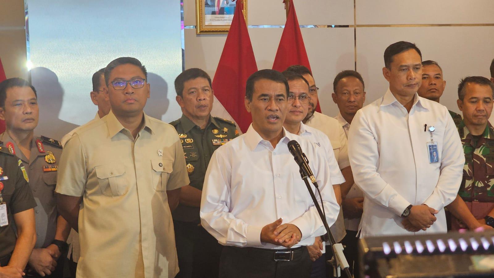 HARGA-PUPUK-TURUN-Menteri-Pertanian-Andi-Amran-Sulaiman-d.jpg