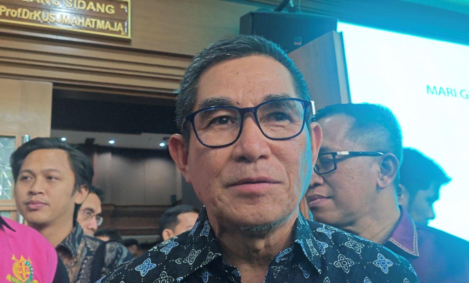 Hamdan-Zoelva-kenapa-mau-jadi-pengacara-terdakwa-koruptor.jpg