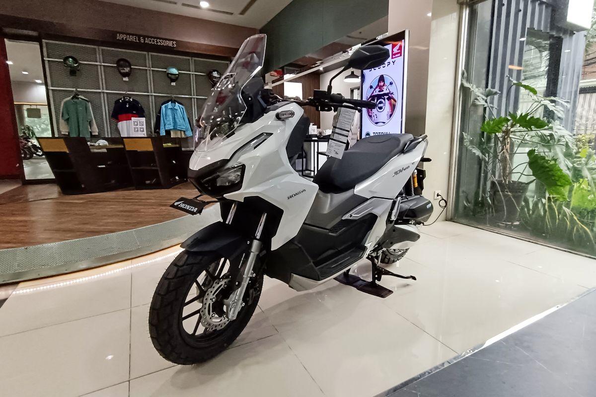 Daftar Harga Terbaru Motor Honda Oktober 2025: Dari Skutik hingga Motor Listrik