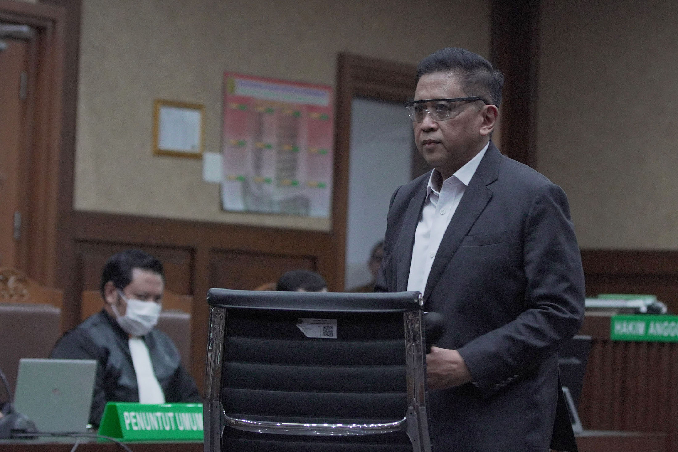 Sosok Hasto Kristiyanto, Tersangka Suap Eks Komisioner KPU Diberi Amnesti Oleh Presiden Prabowo