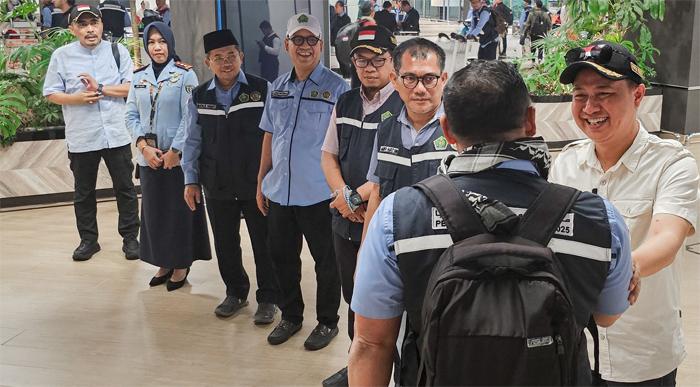 Hilman-Latief-Sambut-Kepulangan-Petugas-Haji-2025.jpg