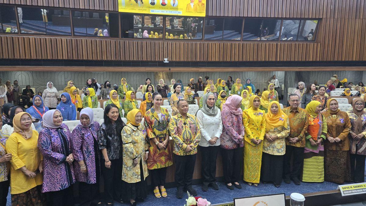 Ikatan-Istri-Fraksi-Partai-Golkar-IIFPG-hari-kanker-sedunia.jpg