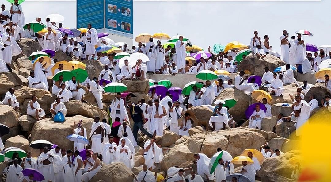 Jemaah-haji-mengikuti-wukuf-di-Arafah-Arab-Saudi.jpg