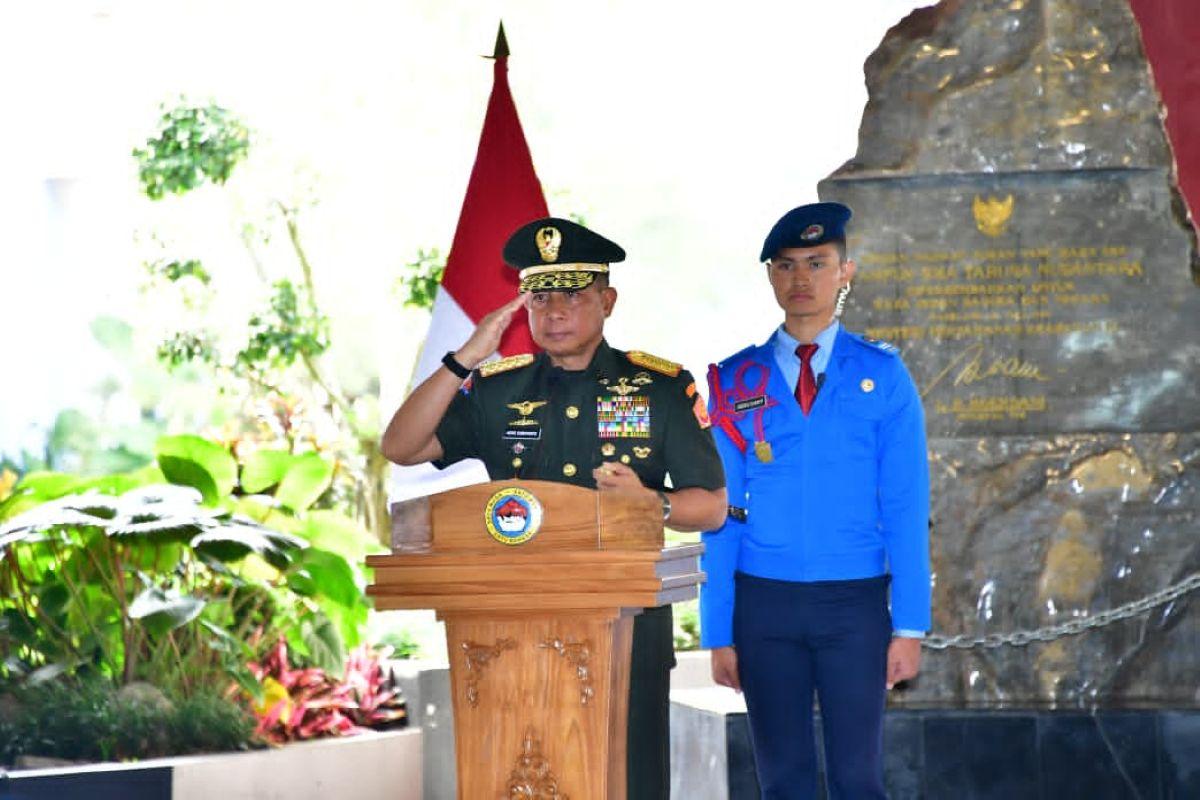 Jenderal-TNI-Agus-Subiyanto-memimpin-Upacara-Prasetia.jpg