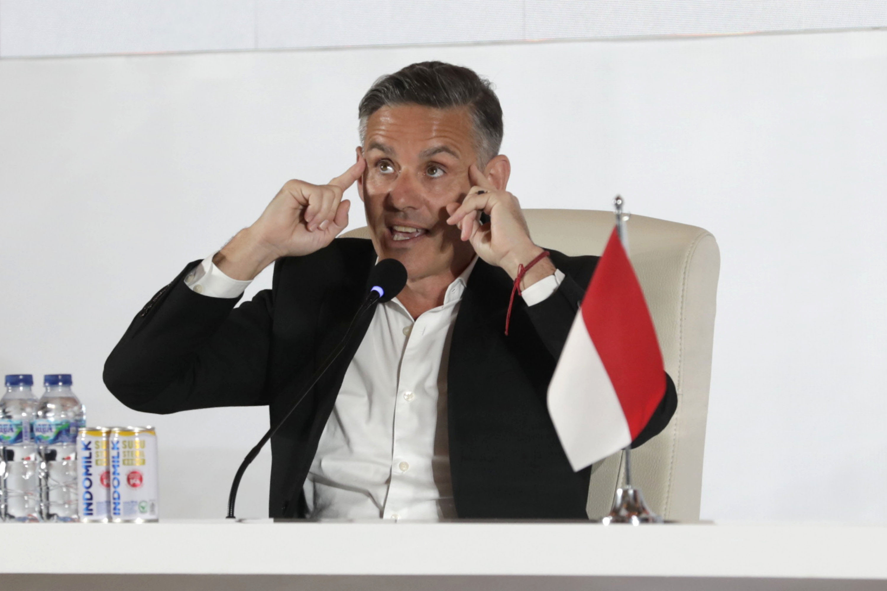 John-Herdman-Pelatih-Baru-Timnas-Indonesia_20260113_130837.jpg