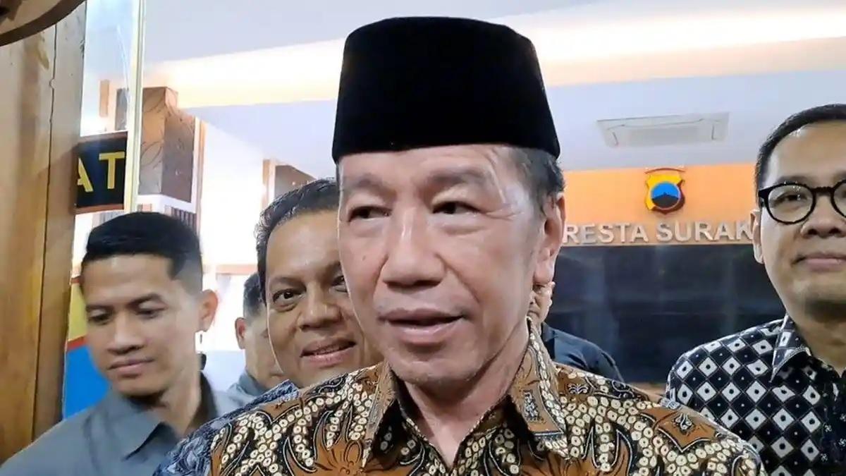 Jokowi-di-Mapolresta-Solo-3214.jpg