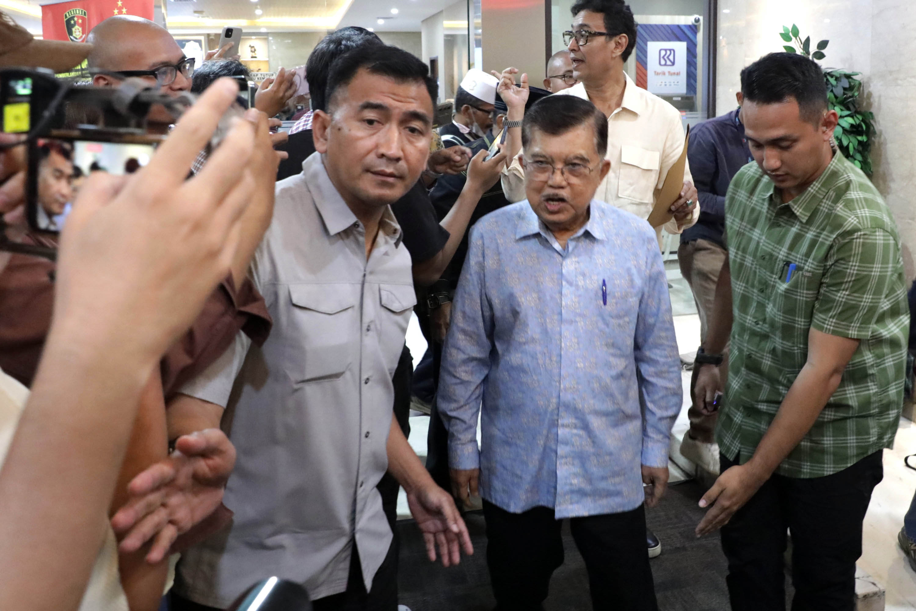 Dituding Danai Kasus Ijazah Jokowi Rp5 Miliar, Jusuf Kalla: Penghinaan, Sangat Tidak Etis bagi Saya