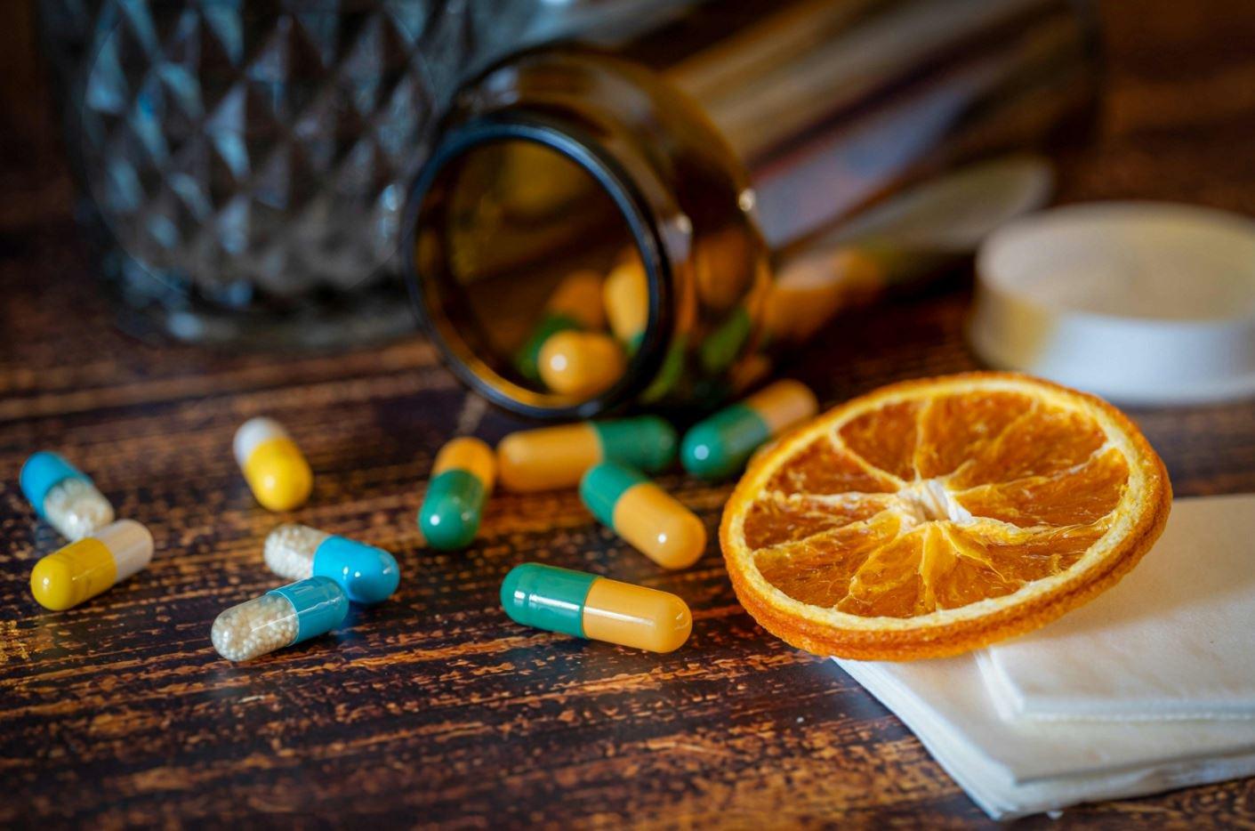 KESEHATAN-Foto-ilustrasi-multivitamin.jpg