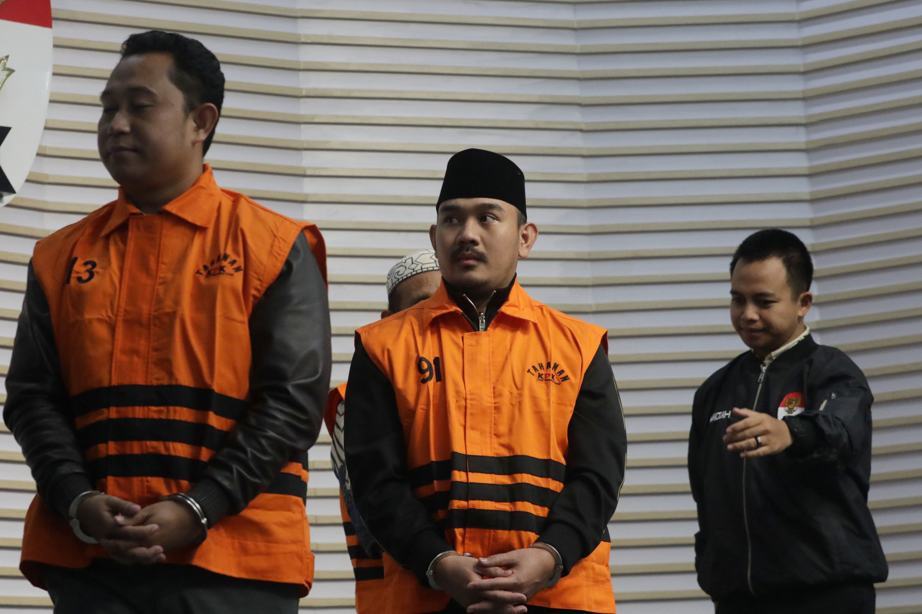 Deretan Kepala Daerah Kena OTT KPK 2025, Terbaru Bupati Bekasi Ade Kuswara Tersangka Kasus Korupsi