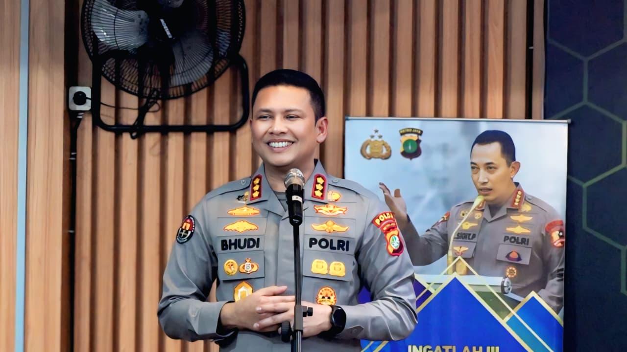 Kabid-Humas-Polda-Metro-Jaya-Kombes-Pol-Budi-Hermanto-01112025.jpg