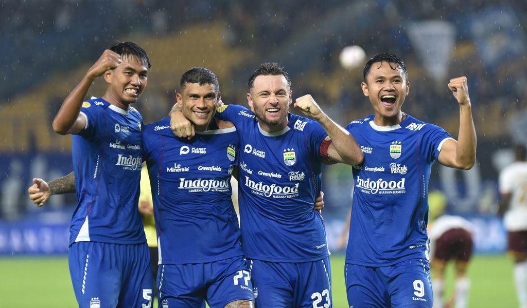 Kakang-Rudianto-Ciro-Alves-Marc-Klok-Dimas-Drajad-Persib-Bandung.jpg