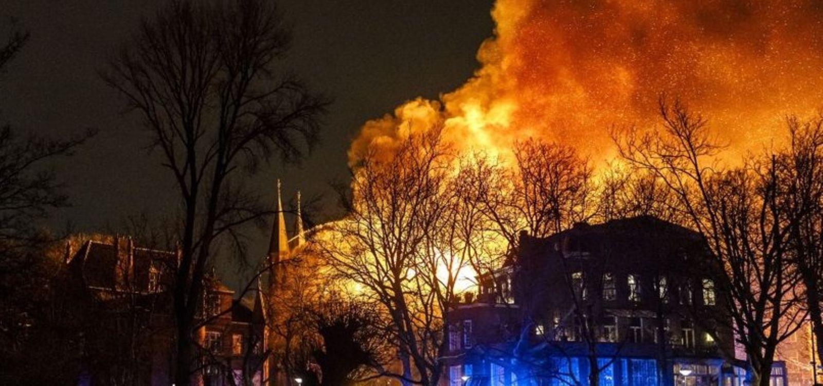 Tahun Baru Berdarah: Puluhan Orang Terbakar di Bar, Kembang Api Kematian di Malam Ganti Tahun 