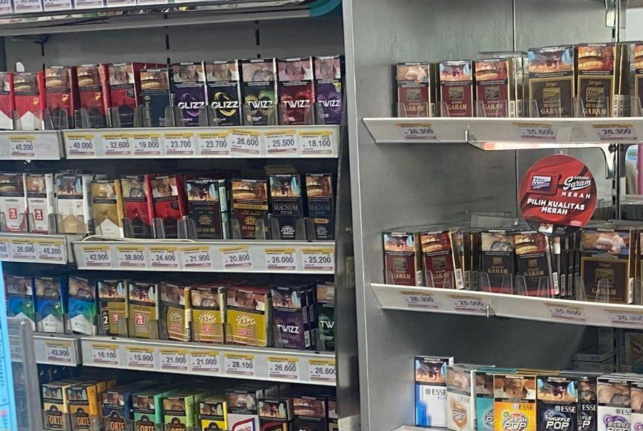 Kebijakan-kemasan-rokok-polos-tanpa-merek-berisiko-menyulitkan.jpg