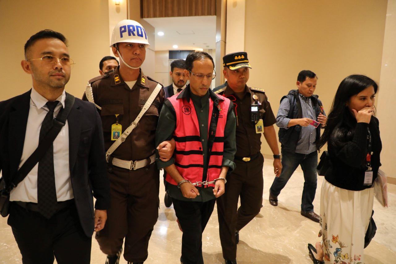Saat Digiring ke Mobil Tahanan, Nadiem Sempat Ungkap Belasungkawa ke Affan Kurniawan dan Driver Ojol